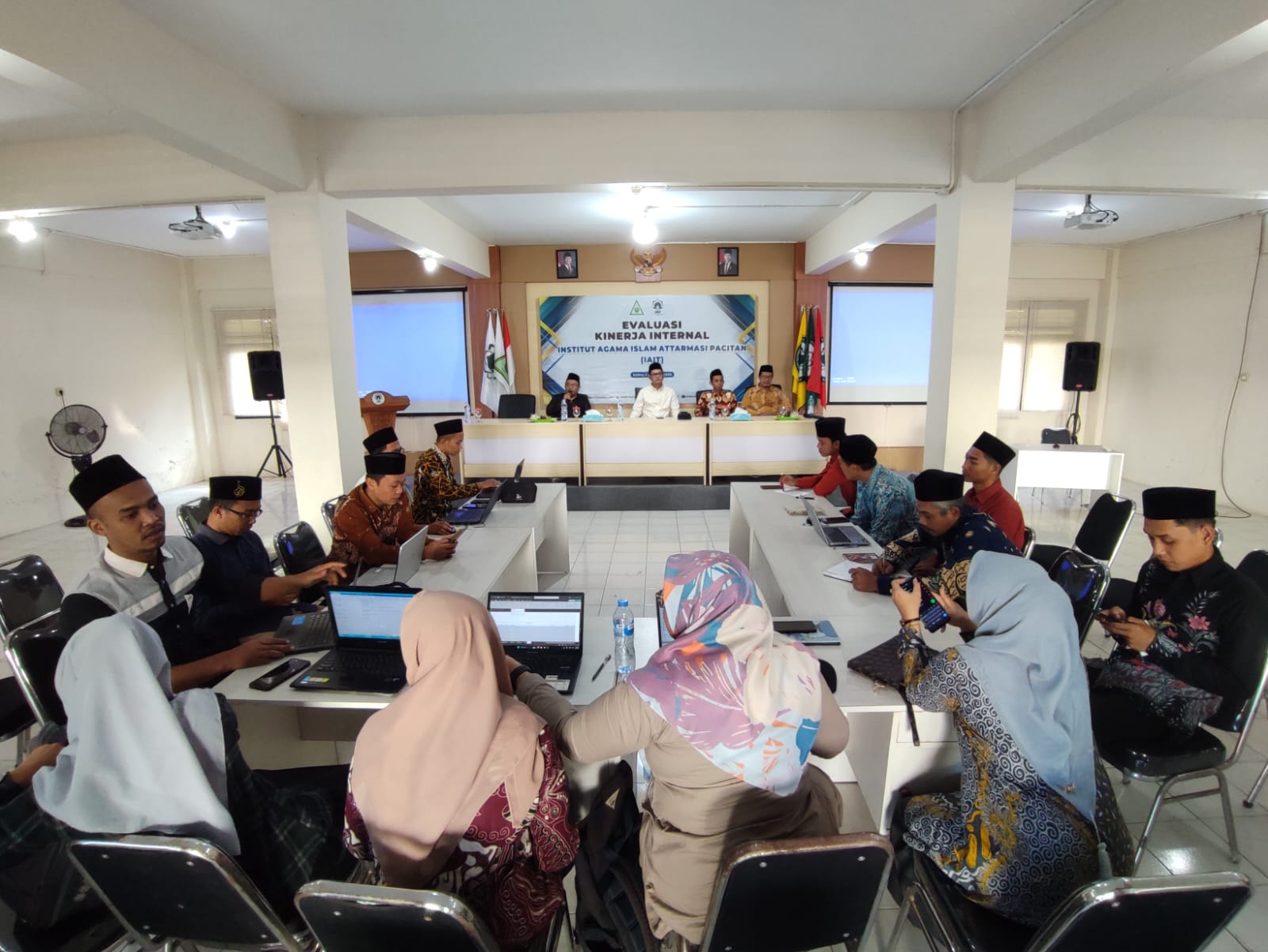 100 Hari Kerja, IAIT Pacitan Gelar Evaluasi Internal Personalia